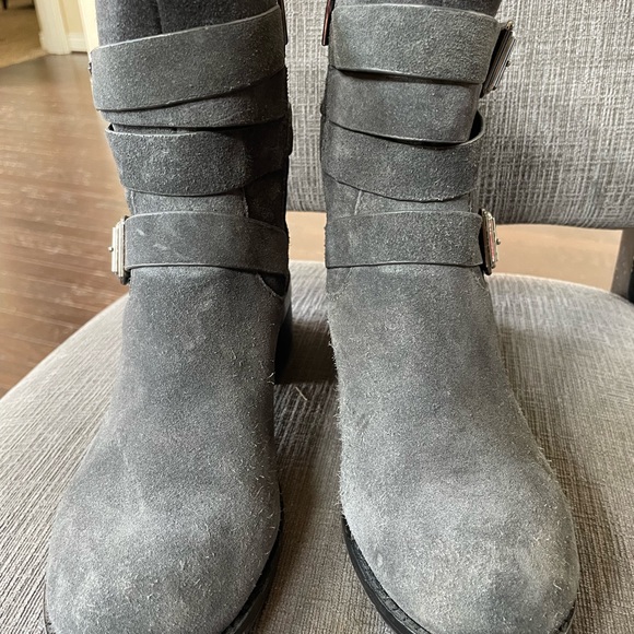 Vince Camuto grey suede moto booties - Picture 3 of 11